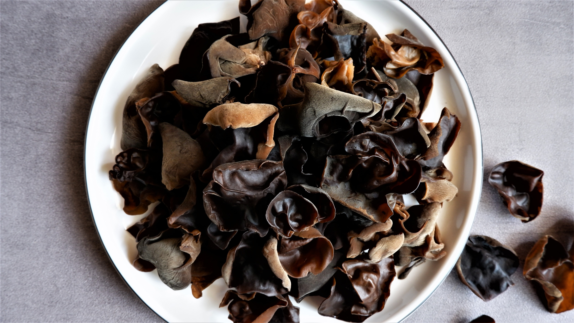 wood ear mushrooms
